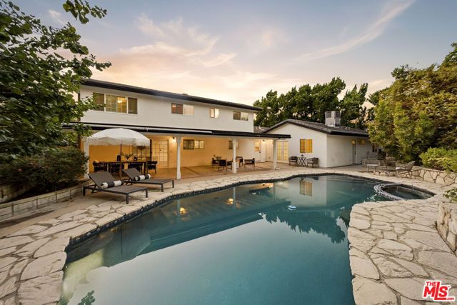 19230 Cheyenne Street, Porter Ranch (los Angeles), CA 91326