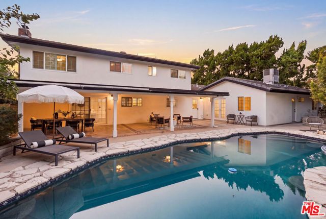 19230 Cheyenne Street, Porter Ranch (los Angeles), CA 91326