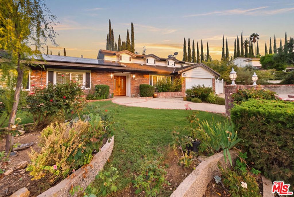 19230 Cheyenne Street, Porter Ranch (los Angeles), CA 91326