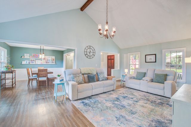 2115 Hunter Creek Drive, Charleston, SC 29414