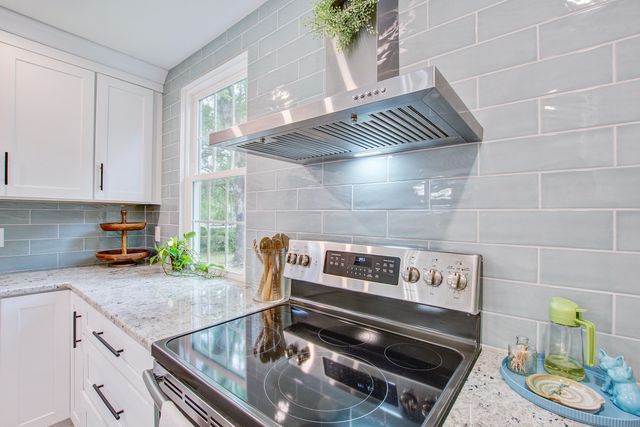 2115 Hunter Creek Drive, Charleston, SC 29414