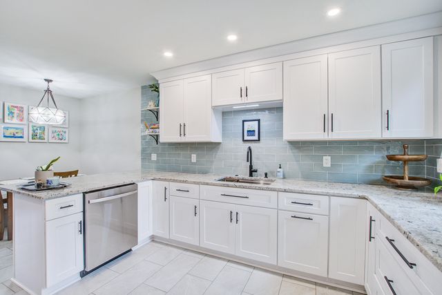 2115 Hunter Creek Drive, Charleston, SC 29414