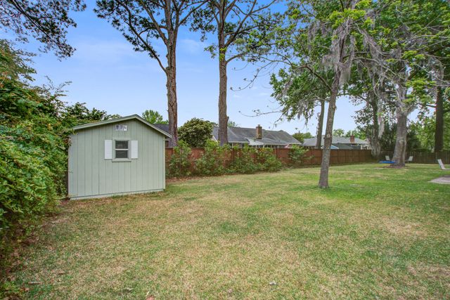 2115 Hunter Creek Drive, Charleston, SC 29414