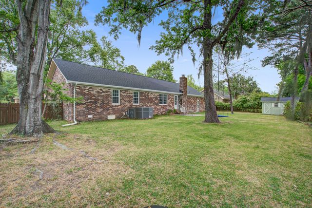 2115 Hunter Creek Drive, Charleston, SC 29414