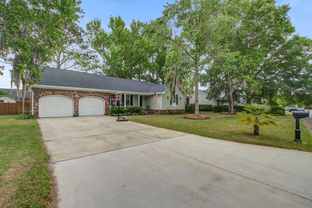 2115 Hunter Creek Drive, Charleston, SC 29414