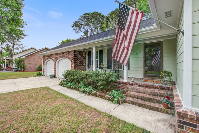 2115 Hunter Creek Drive, Charleston, SC 29414
