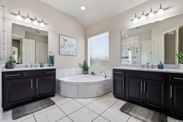 1058 Cedar Glen, New Braunfels, TX 78132