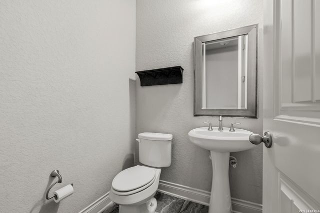 1058 Cedar Glen, New Braunfels, TX 78132