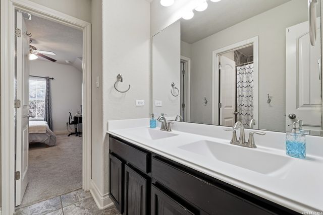 1058 Cedar Glen, New Braunfels, TX 78132