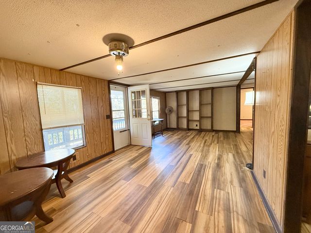 275 Hanson Drive, Lagrange, GA 30240