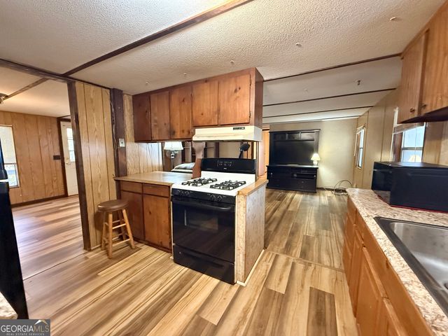 275 Hanson Drive, Lagrange, GA 30240