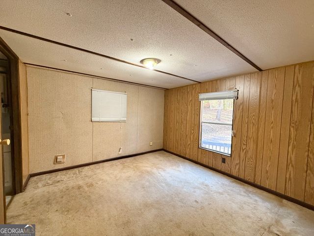 275 Hanson Drive, Lagrange, GA 30240