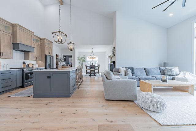 1897 N Cornerstone Way, Ellettsville, IN 47429