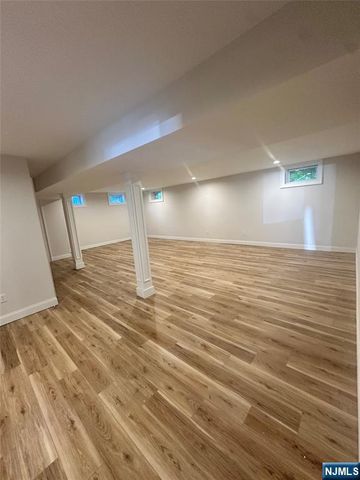 53 Gristmill Lane, Upper Saddle River, NJ 07458