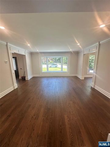 53 Gristmill Lane, Upper Saddle River, NJ 07458