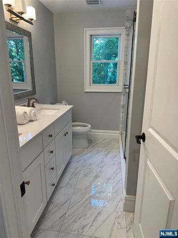 53 Gristmill Lane, Upper Saddle River, NJ 07458