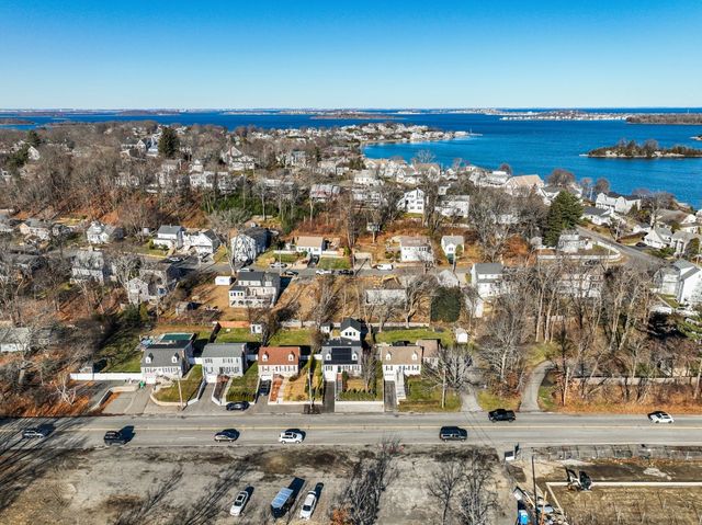 27 Broad Cove Rd, Hingham, MA 02043