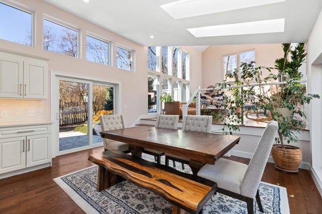 27 Broad Cove Rd, Hingham, MA 02043