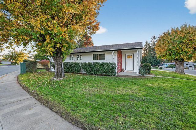 7652 Gingerblossom Dr, Citrus Heights, CA 95621