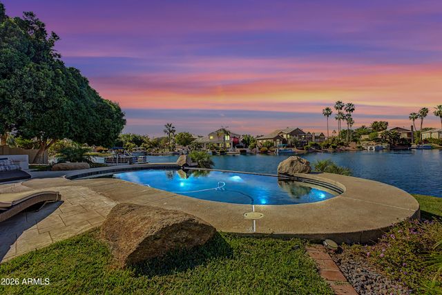 1434 W KEY HARBOR Drive, Gilbert, AZ 85233