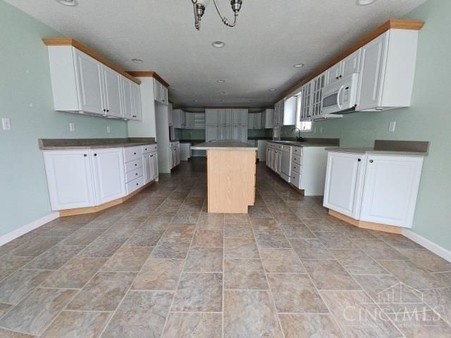 100 Thomas Stone Road, Peebles, OH 45660