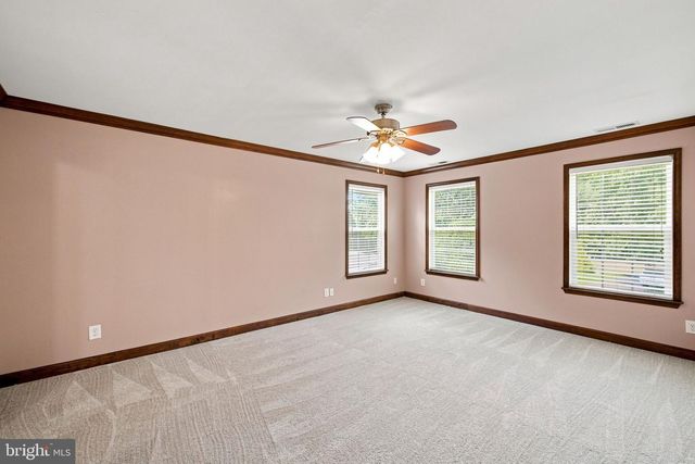8020 ROBERT E LEE DR, Spotsylvania, VA 22551