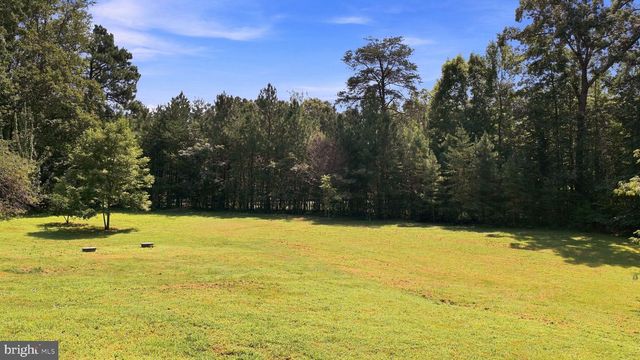 8020 ROBERT E LEE DR, Spotsylvania, VA 22551