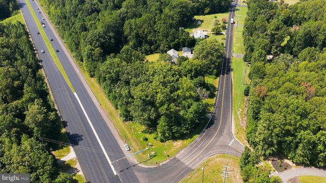 8020 ROBERT E LEE DR, Spotsylvania, VA 22551