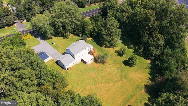 8020 ROBERT E LEE DR, Spotsylvania, VA 22551