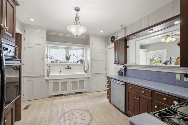 224 S 4TH ST, Denver, PA 17517