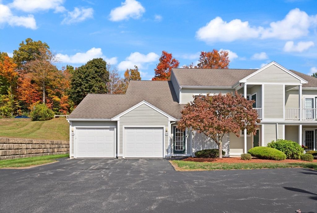 6 Masi Meadow B, Middleton, MA 01949