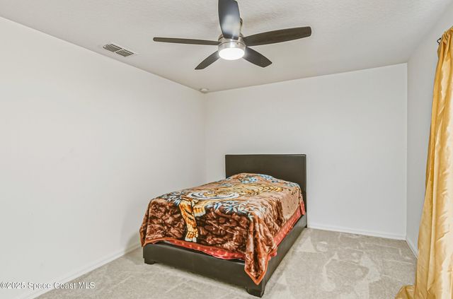 808 Grandeur Street Street SE, Palm Bay, FL 32909