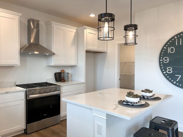 7183 Genesis Way, Bettendorf, IA 52722