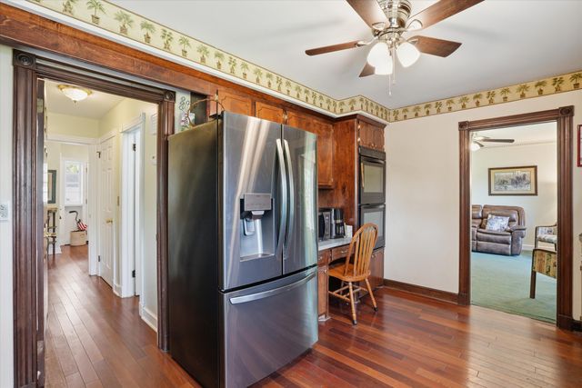 34 Sussex Road, Charleston, SC 29407