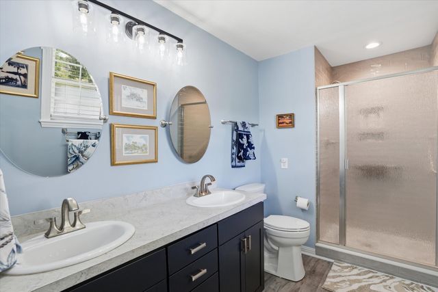 34 Sussex Road, Charleston, SC 29407