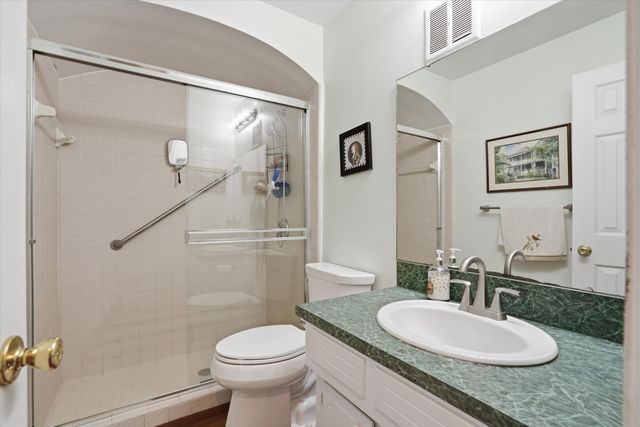 34 Sussex Road, Charleston, SC 29407