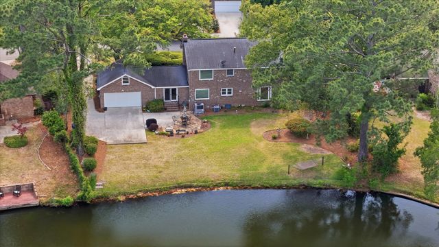 34 Sussex Road, Charleston, SC 29407