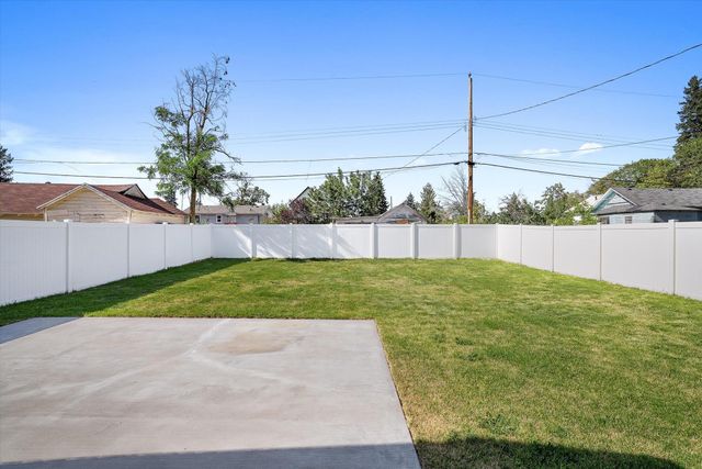 1917 E 6th Ave, Spokane, WA 99202