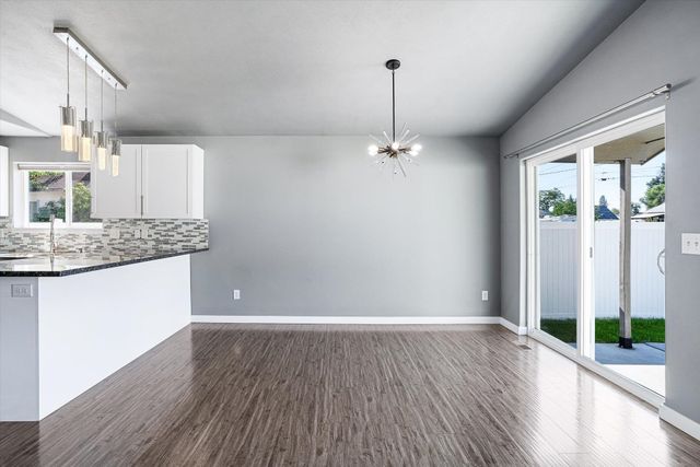 1917 E 6th Ave, Spokane, WA 99202