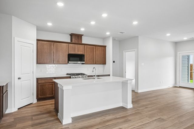 609 Teardrop Court, Royse City, TX 75189