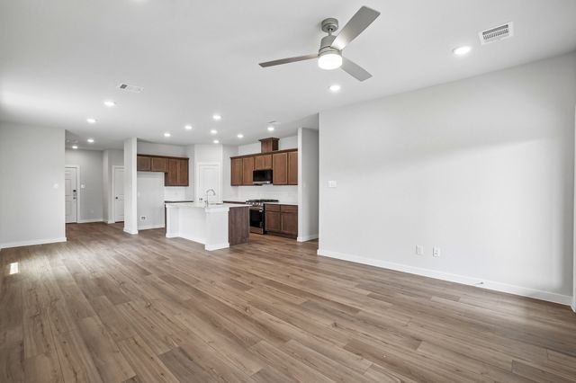 609 Teardrop Court, Royse City, TX 75189