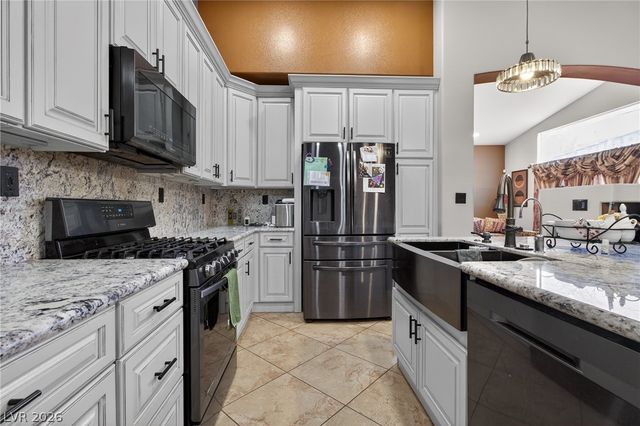 1911 Ginger Blossom Avenue, North Las Vegas, NV 89031