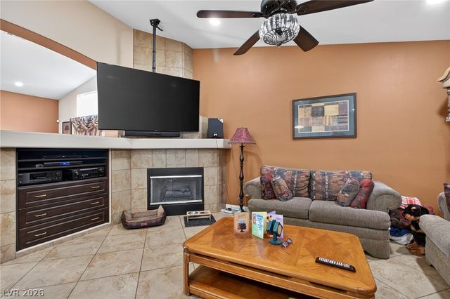 1911 Ginger Blossom Avenue, North Las Vegas, NV 89031