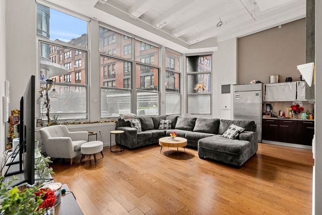 88 Kingston Street 1b, Boston, MA 02111