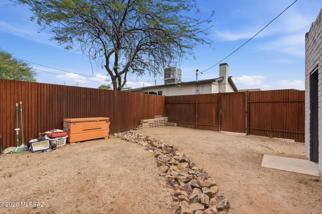 4735 E 4th Street, Tucson, AZ 85711