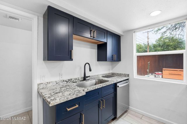 4735 E 4th Street, Tucson, AZ 85711