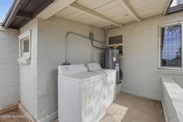 4735 E 4th Street, Tucson, AZ 85711