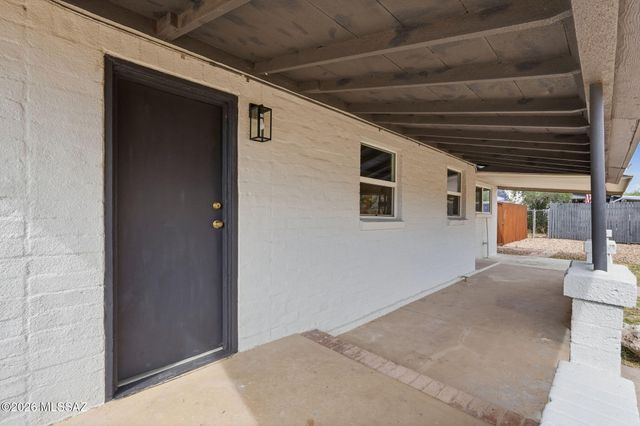 4735 E 4th Street, Tucson, AZ 85711