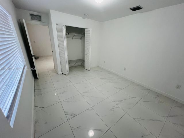 6700 NW 6th Ave, Miami, FL 33150