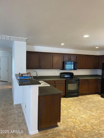 42264 W DESERT FAIRWAYS Drive, Maricopa, AZ 85138